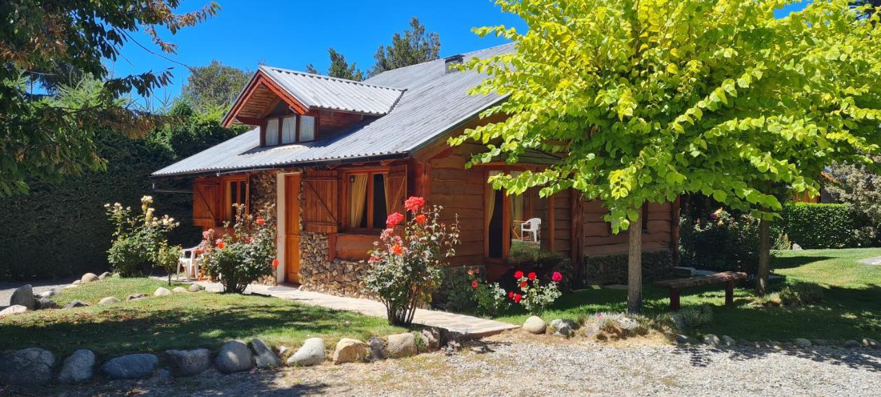 Aparthotel El Aguila Bariloche Zewnętrze zdjęcie